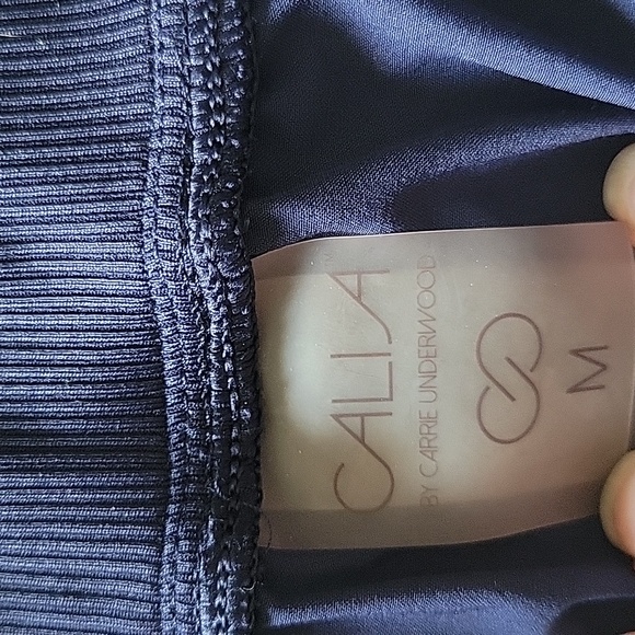 Womens shorts - Picture 4 of 4